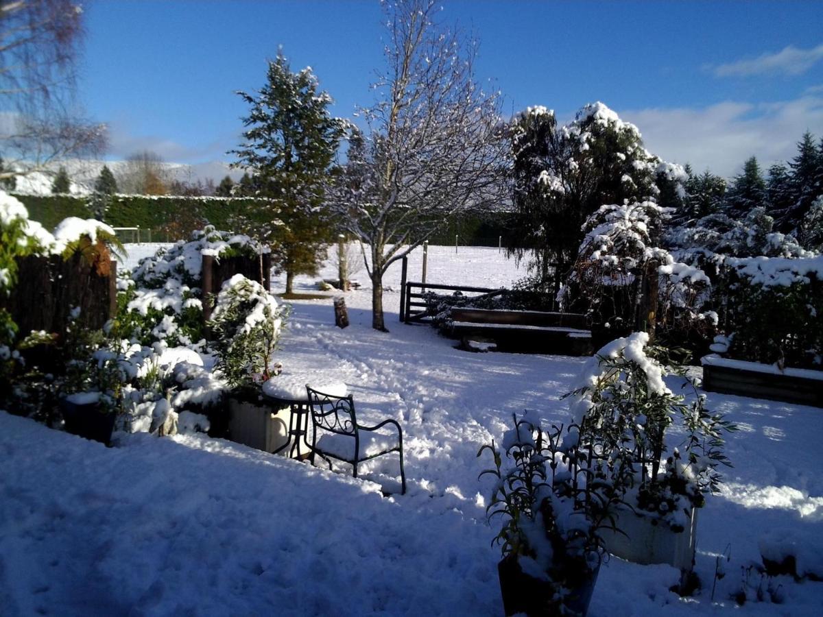 Alpine Rock B&B Te Anau Εξωτερικό φωτογραφία
