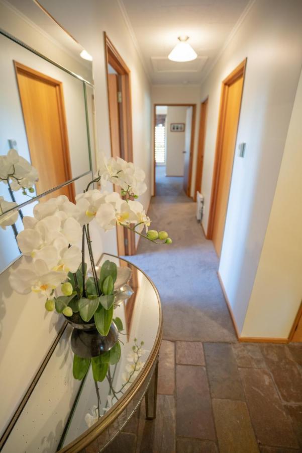 Alpine Rock B&B Te Anau Εξωτερικό φωτογραφία